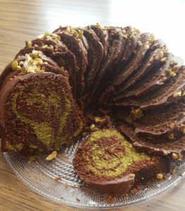 Receta de Bundt Cake de Chocolate y té Matcha