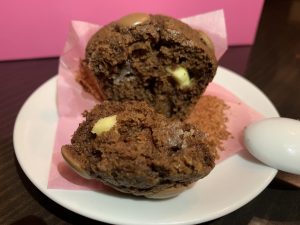 Receta de Muffins de tres chocolates